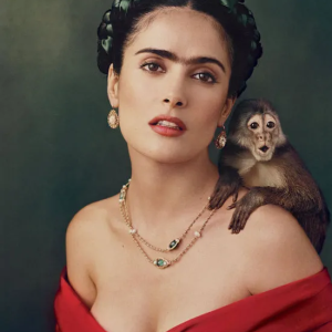 Salma Hayek’s Defining Role in Frida: A Tribute to Passion and Artistry Salma Hayek’s Defining Role in Frida: A Tribute to Passion and Artistry