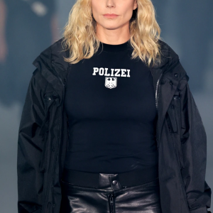 Heidi Klum’s Bold Hair Transformation at Paris Fashion Week Sparks Buzz