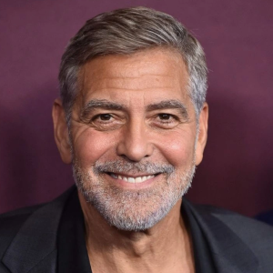 What’s Going On?” George Clooney’s Drastic New Look Has Fans Divided What’s Going On?” George Clooney’s Drastic New Look Has Fans Divided
