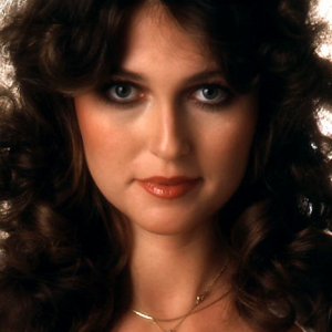 The Enigmatic Beauty Who Disappeared from Fame The Enigmatic Beauty Who Disappeared from Fame